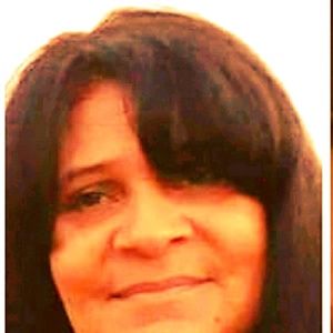 Meet your Posher, Miriam